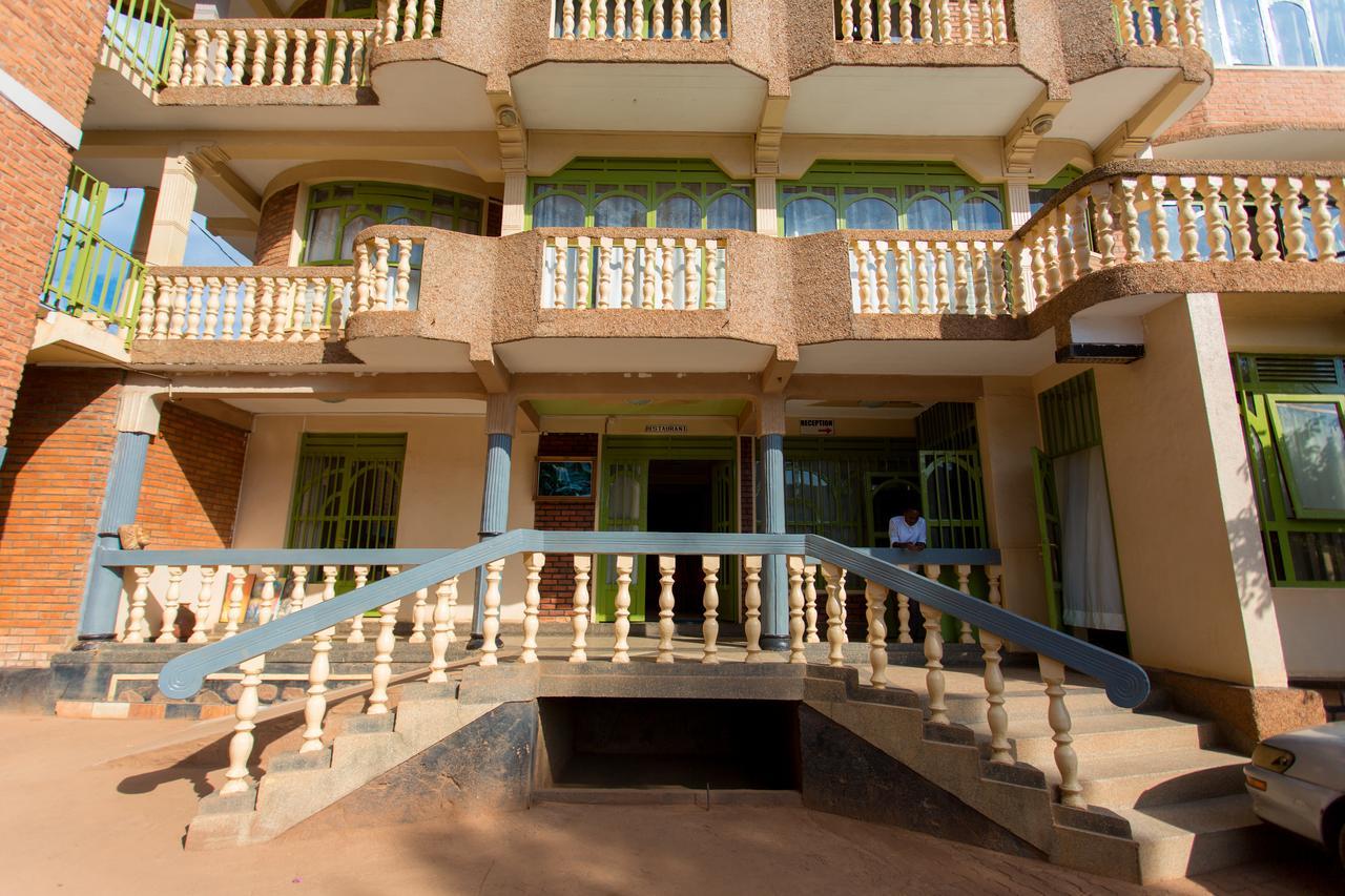 Heart Land Hotel Kigali Eksteriør bilde